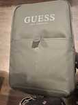 Nowy plecak guess