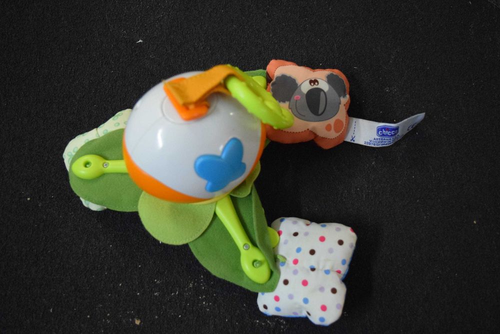 Chicco Karuzelka Tańczące Zwierzęta (09030)