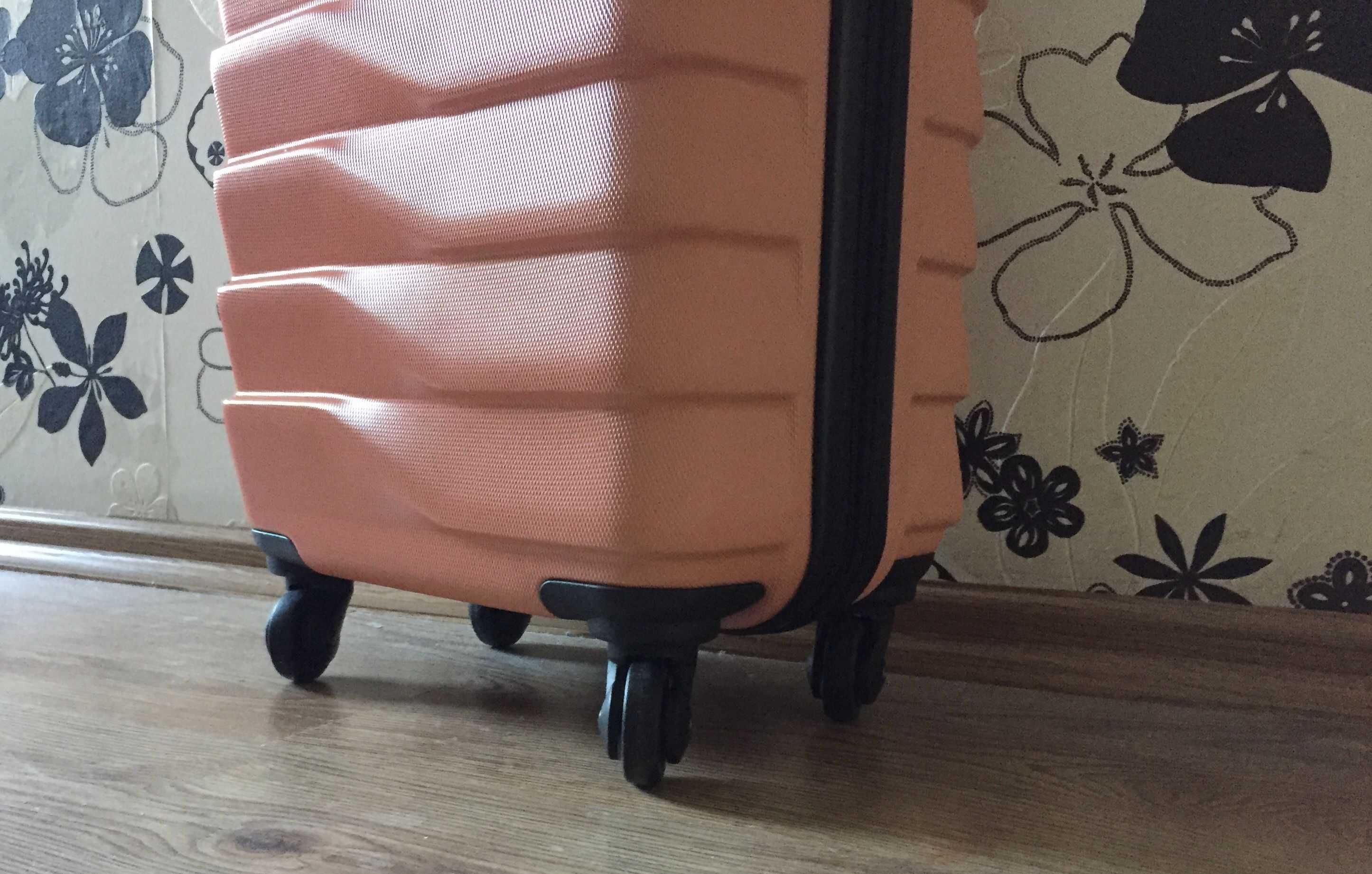 Пудровый чемодан american tourister блестящий, антиударный (оригинал)