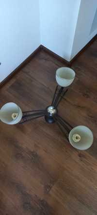 Lampa sufitowa na trzy żarówki