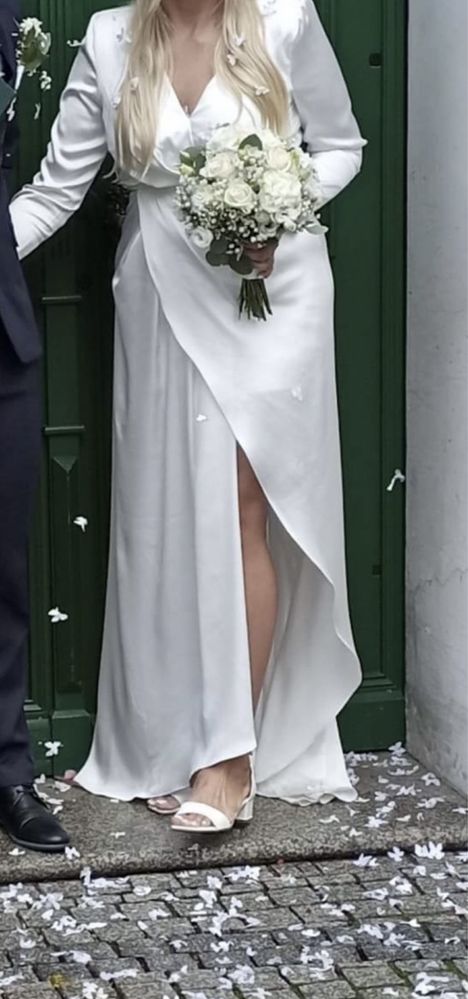Suknia ślubna asos długi rękaw satynowa