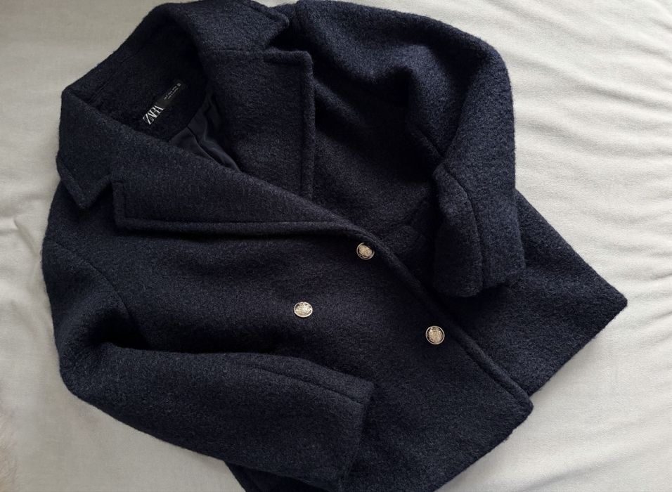 Пальто букле Zara