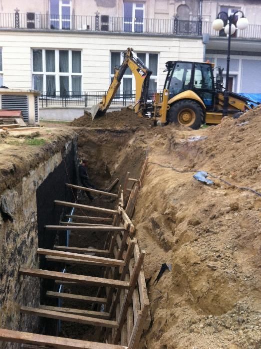 Usługi koparko ładowarką PROFESJONALNIE !! Warszawa Raszyn Janki