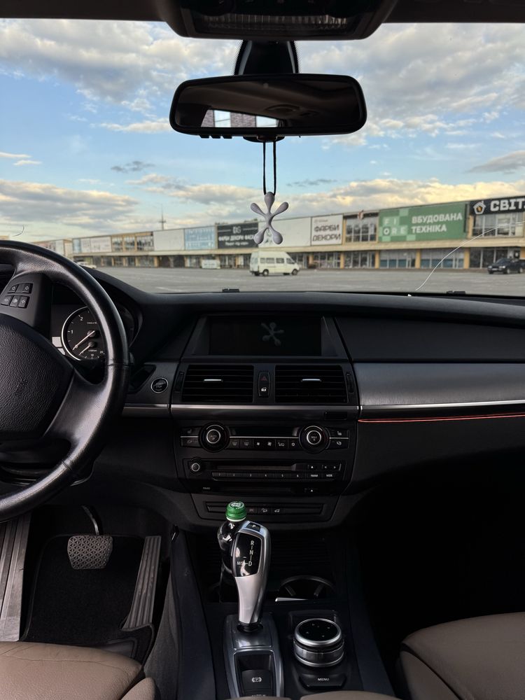 Продам X5 E70 2009 3.5d в хорошому стані