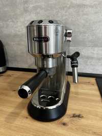 Ekspres DELONGHI Dedica Style EC685.M