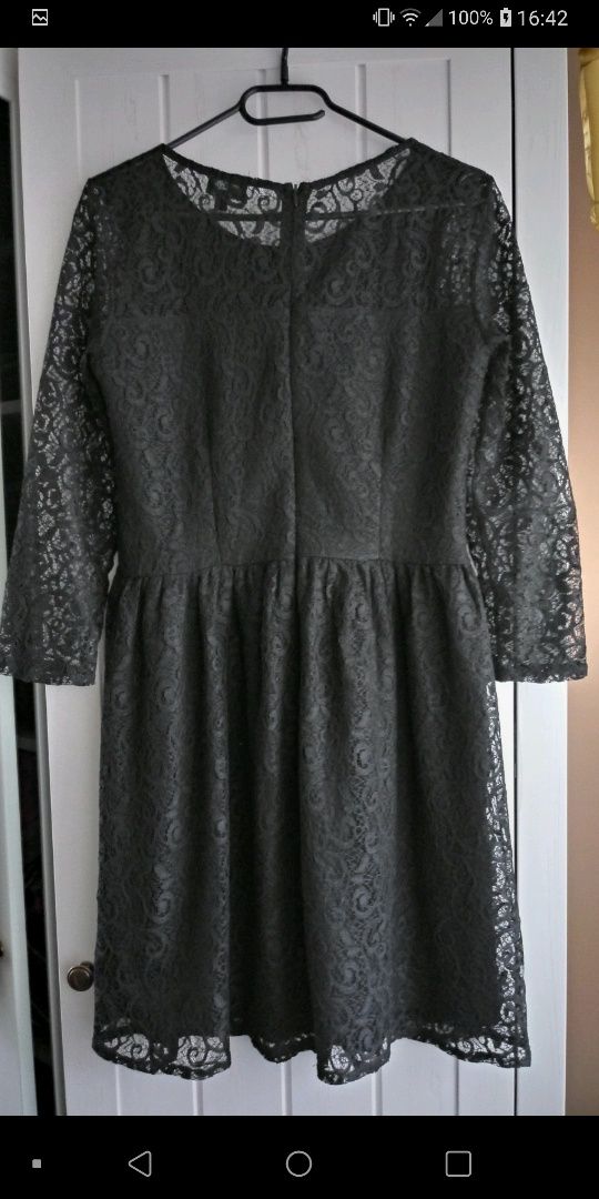 Reserved czarna koronkowa sukienka S/M