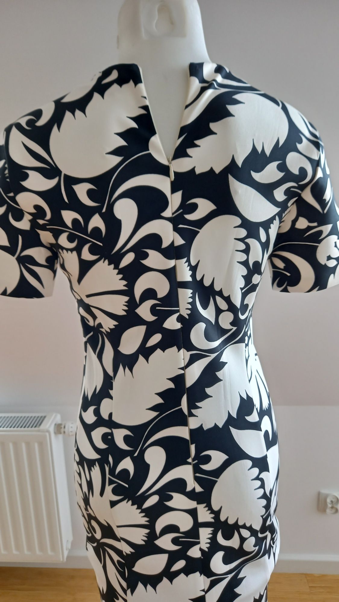 Elegancka sukienka