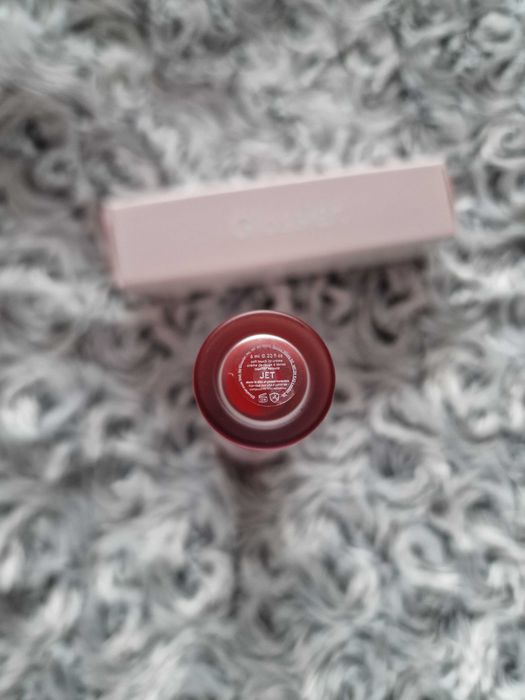 Pomadka do ust w płynie G Suit Soft Touch Lip Creme Glossier 6 ml Jet