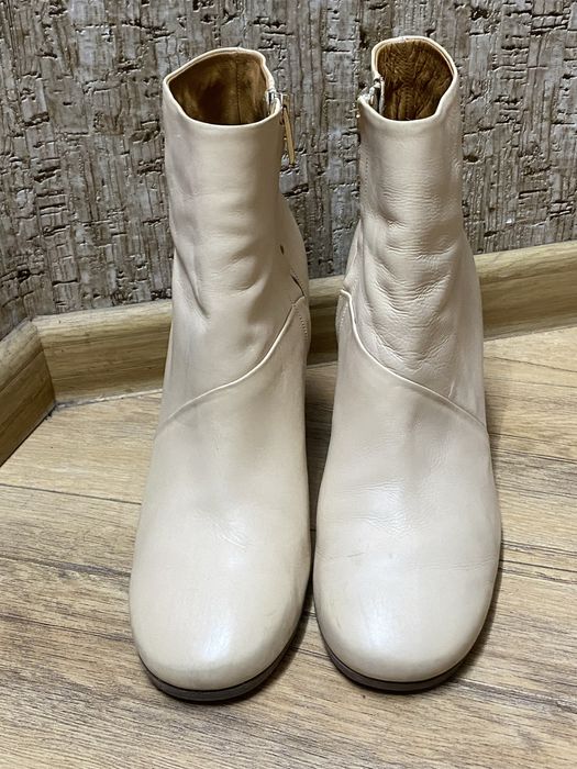 Other stories шкіряні ботильони