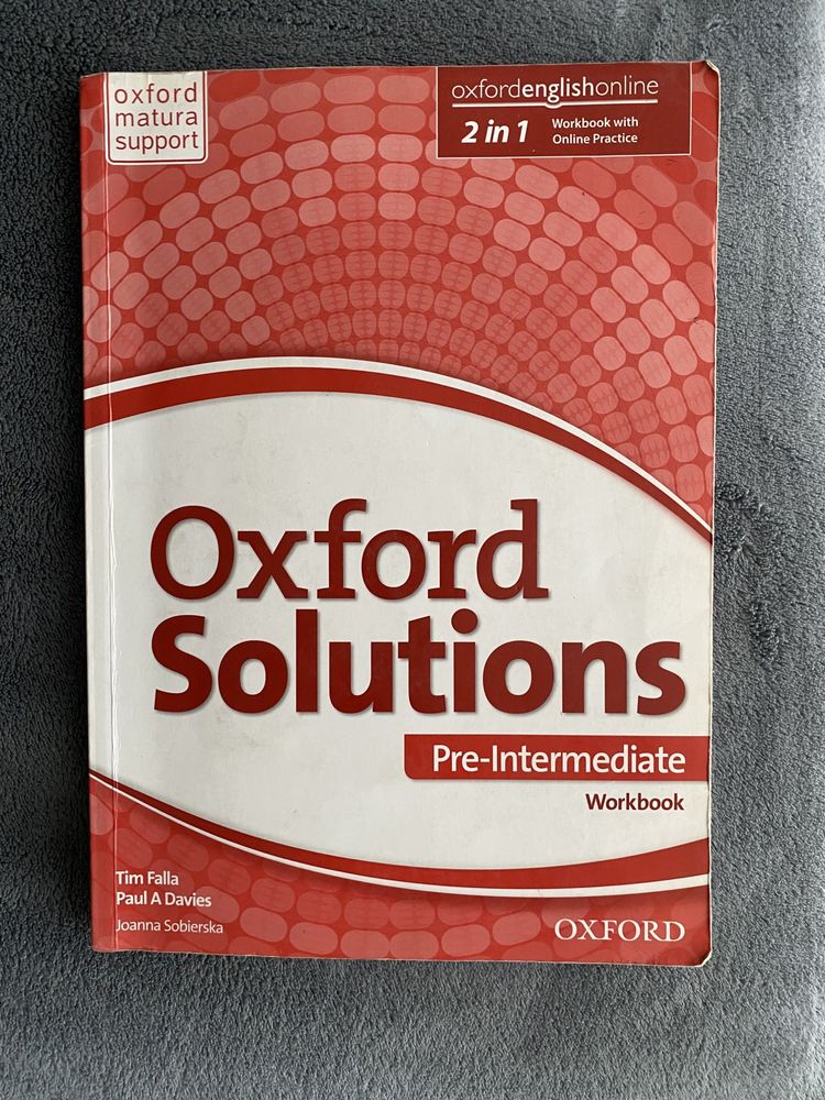 Oxford Solutions Pre-Intermediate Workbook