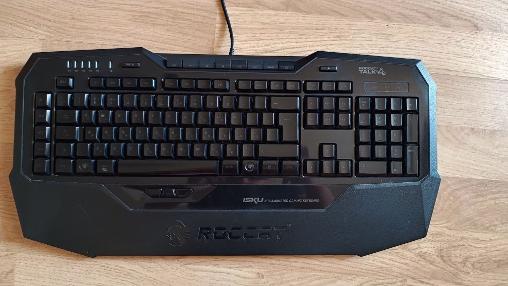 Клавіатура Roccat Isku