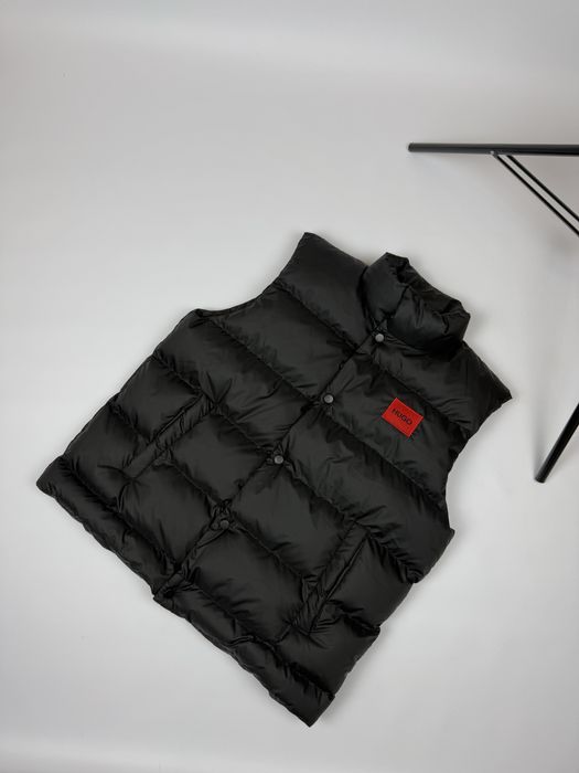 Жилетка HUGO ОРИГІНАЛ безрукавка boss armani