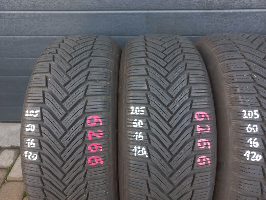 Opony zimowe Michelin 205/60/16 92T