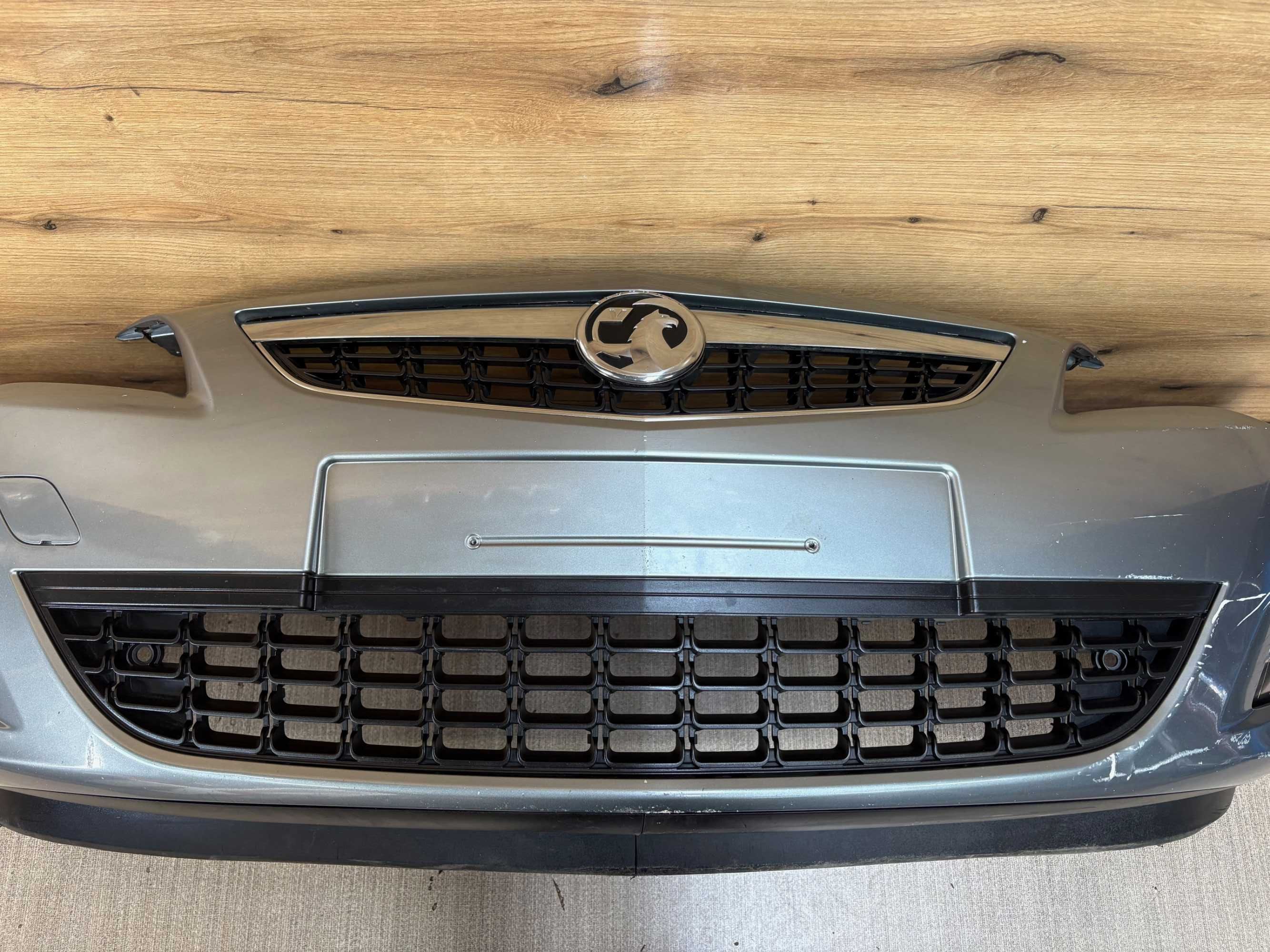 Zderzak przedni opel astra 4 kolor z179
