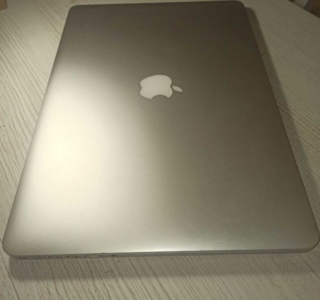 Ноутбук Apple MacBook Pro 2014. Параметри и стан в описі і на фото