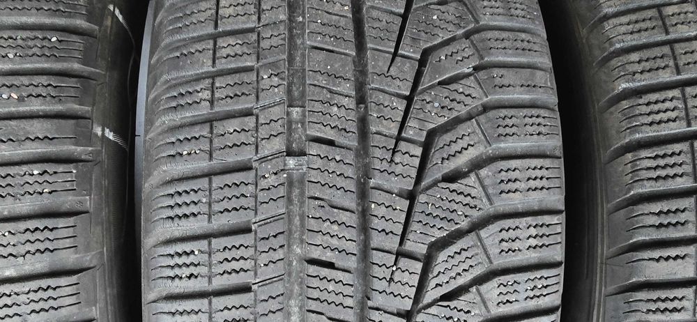 Opony zimowe Hankook 235/40/19