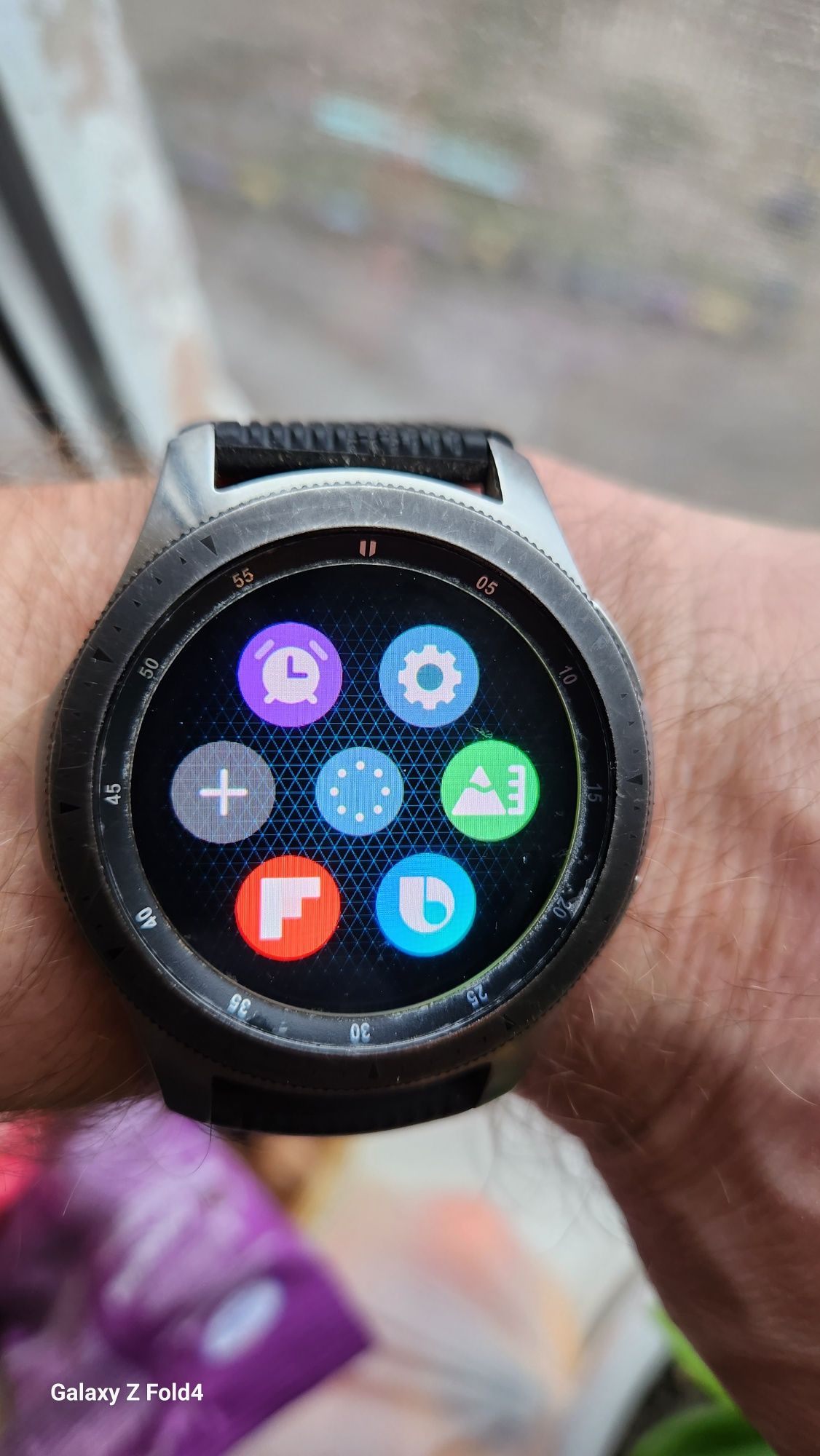 Продам samsung galaxy watch 2