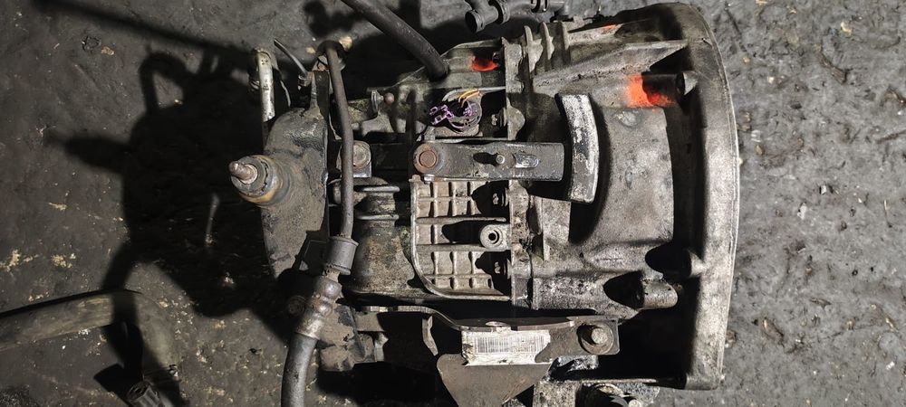 Skrzynia biegów Renault Trafic 1.9 dCi