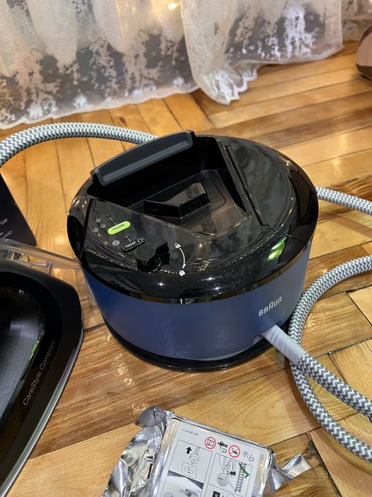 Паровой утюг Braun CareStyle Compact