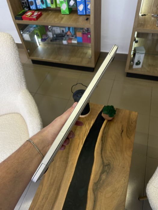 Ноутбук Apple MacBook Air 13" i3/8/256GB Silver (MWTK2) 2020