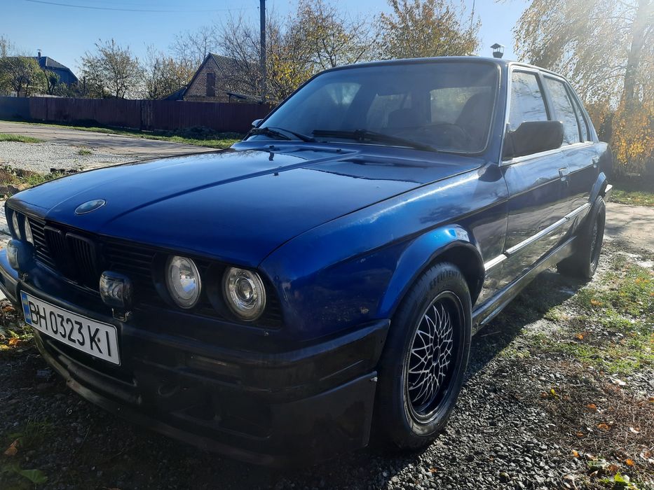 BMW E30 1.8 газ бензин