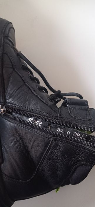 Зимні черевиків міда 39р, довжина устілки 24.5 см