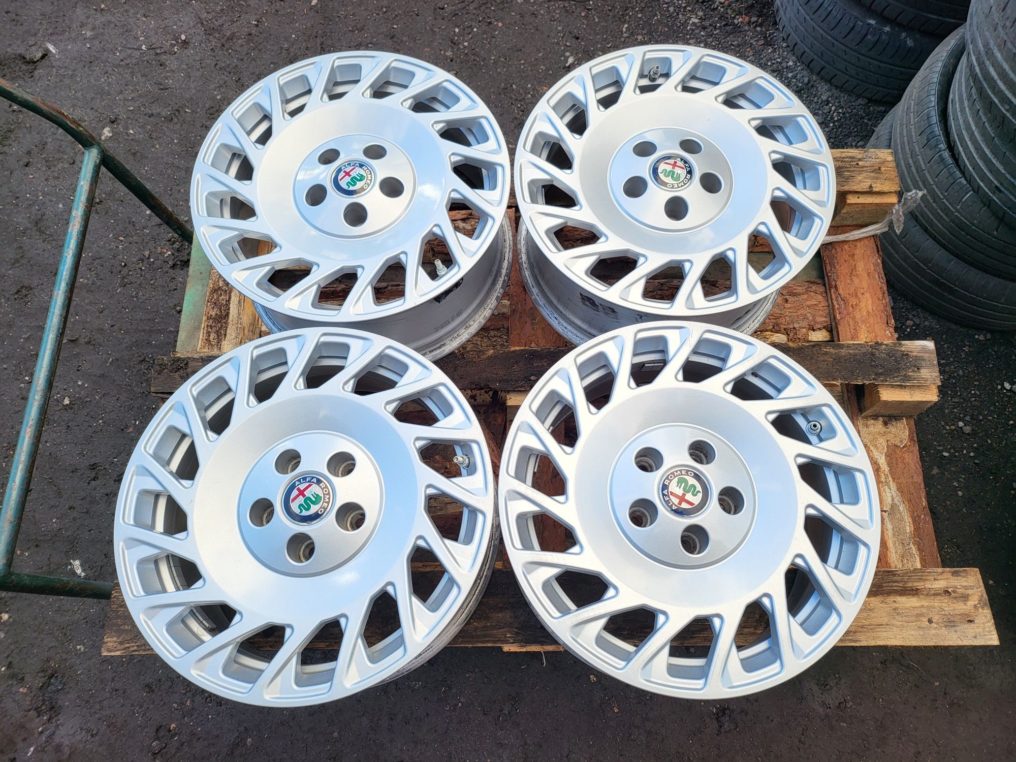 Alufelgi 16 Alfa Romeo Giulia Giulietta 159 Brera 5x110 ET25