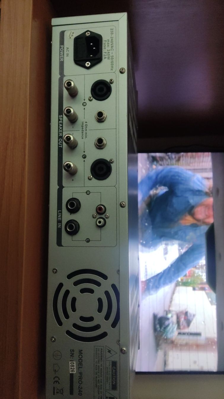 Wzmacniacz SKY PRO-240