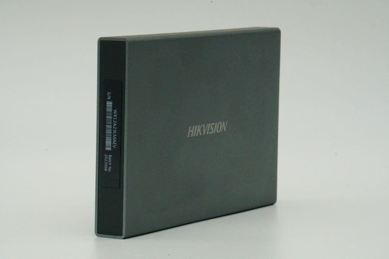 Зовнішній портативний жорсткий диск Hikvision 2 ТБ, стійкий до ударів