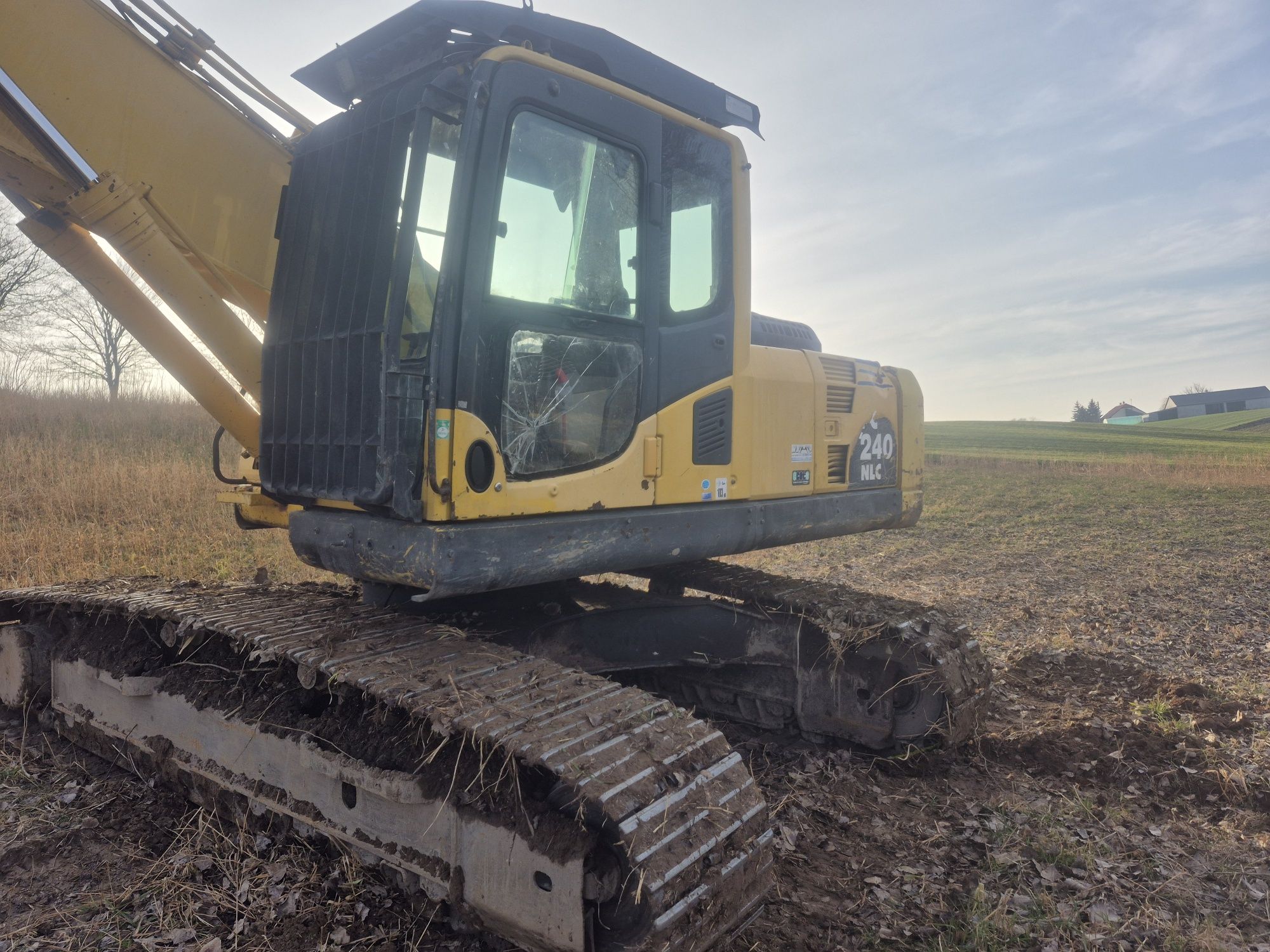Komatsu PC-240-8