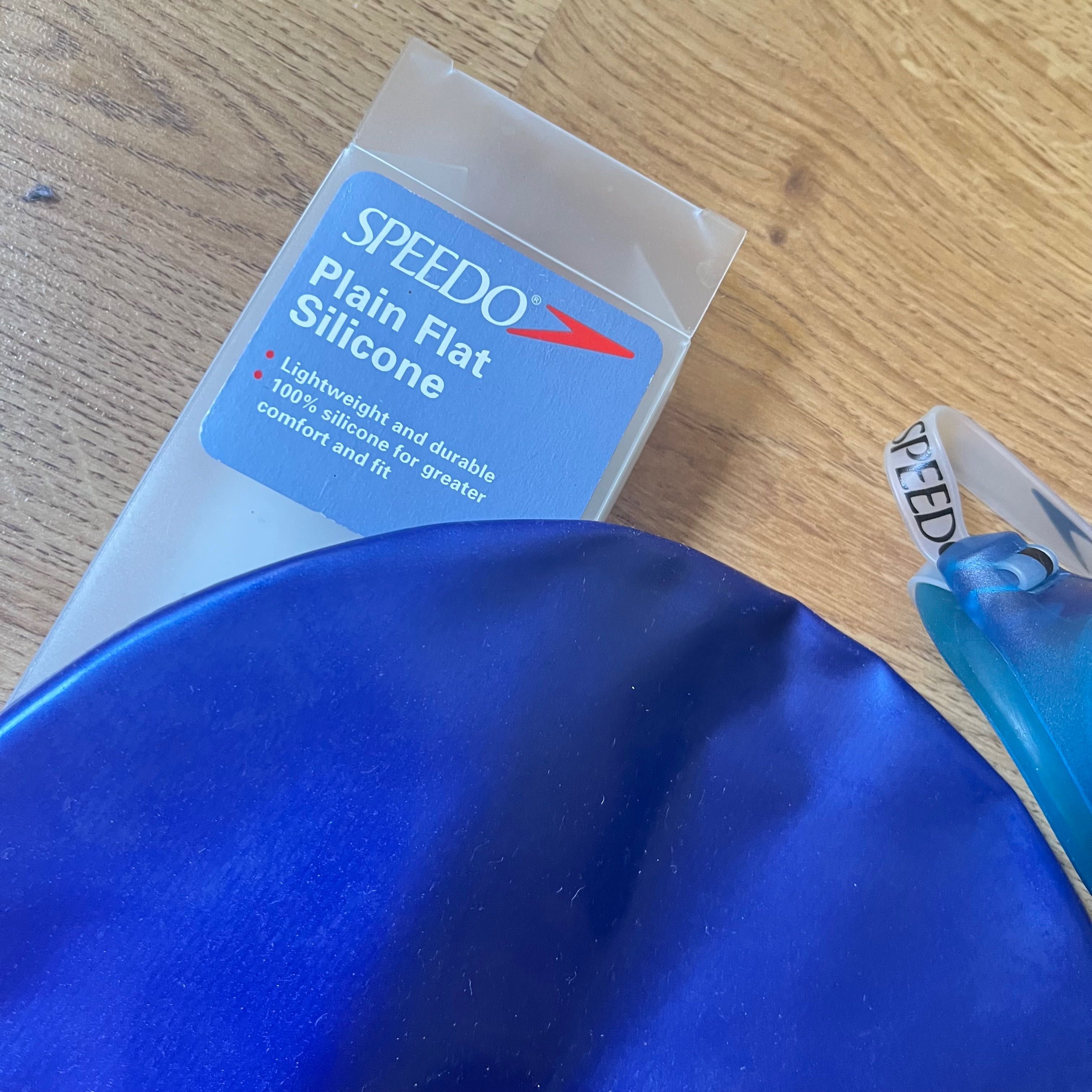 Speedo okulary pływackie i czepek używane stan idealny niebieskie