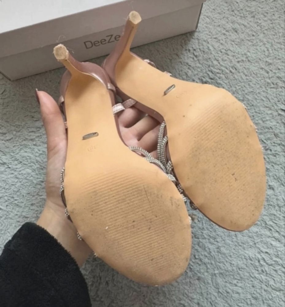 Buty na obcasie sandały szpilki z kryształkami błyszczące deezee