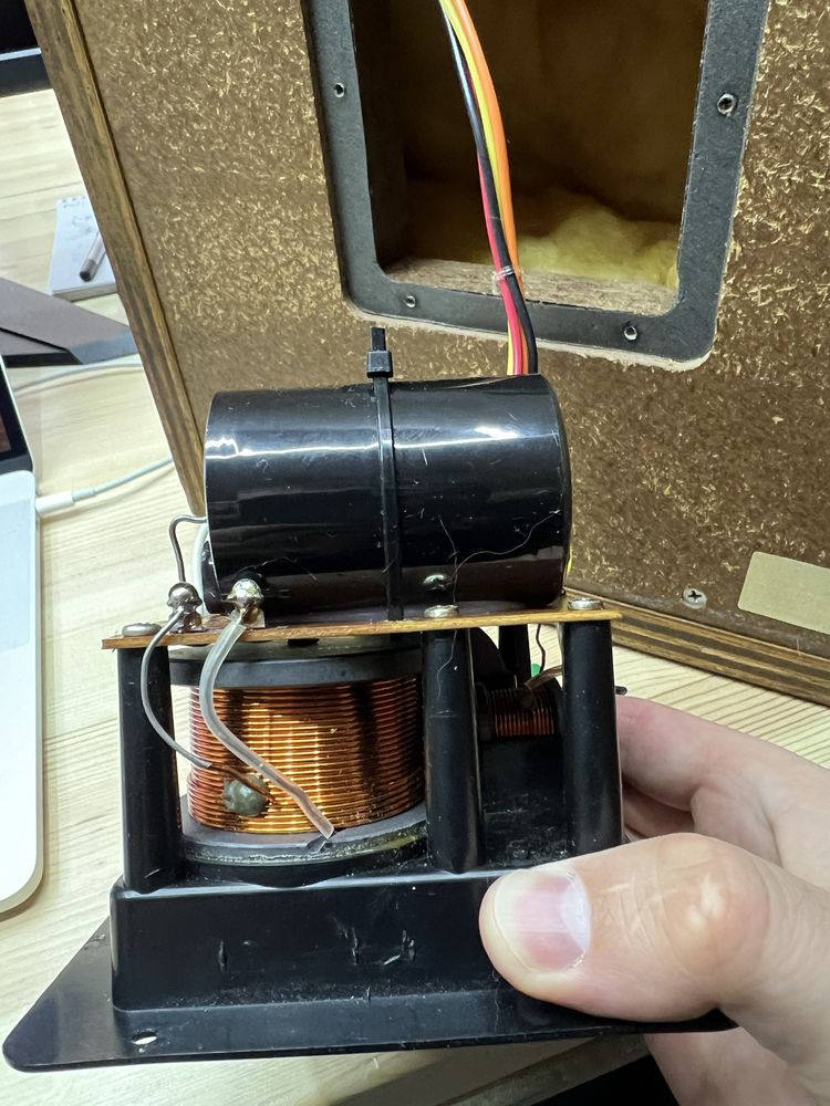 Yamaha NS-670 в отличном состоянии!