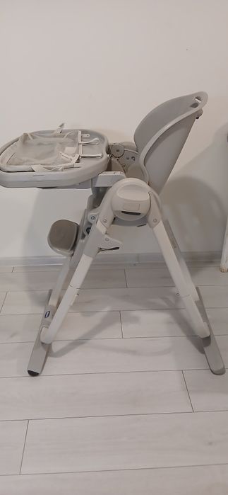 Дитячий стілець для годування Chicco + дитяча ванночка