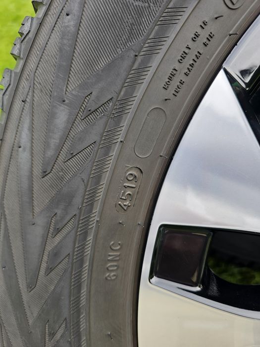 Koła opony felgi 225/60 R18 toyota rav-4