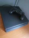 Konsola ps 4 slim