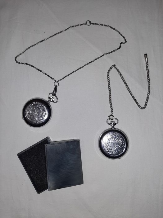 Карманные часы "Молния" (СССР) – 2 штуки