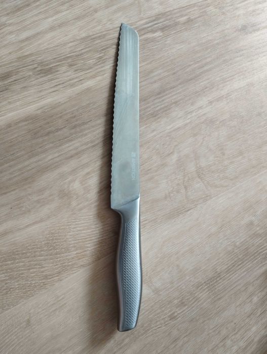 Nóż ząbki 34 cm Ambition