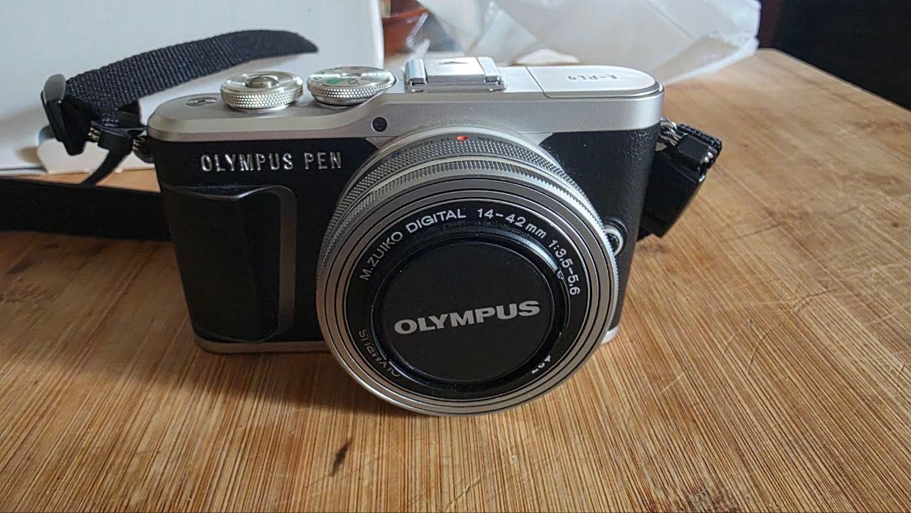 Olympus E-PL9 com objectiva ED 14-42mm f3.5-5.6Ez