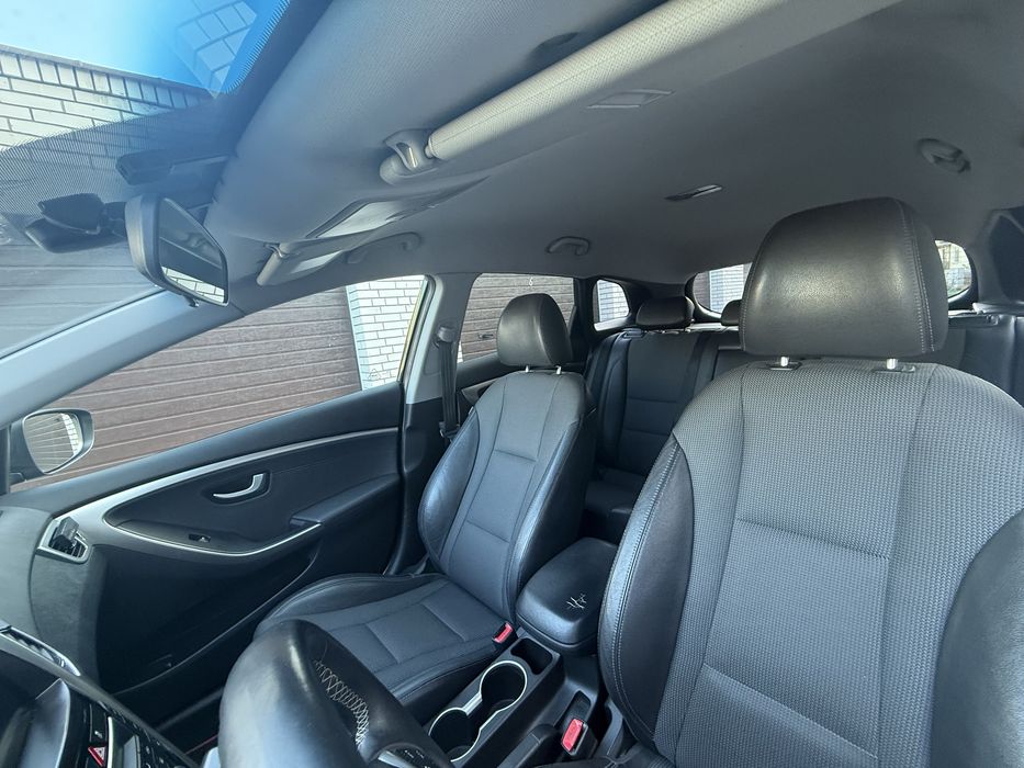 Hyundai i30 Wagon Black 2013