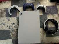 Playstation 5 825gb c/ 3 comandos e Headset Pulse 3D wireless