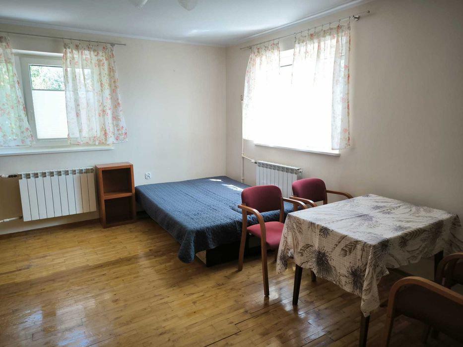 bezpośrednio wynajmę pokoje w Centrum Janki k/Warszawy