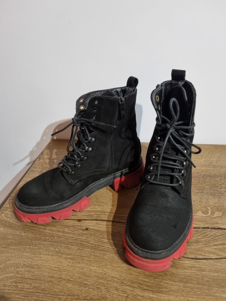 Buty glany damskie, kultowe workery, botki czarne 38