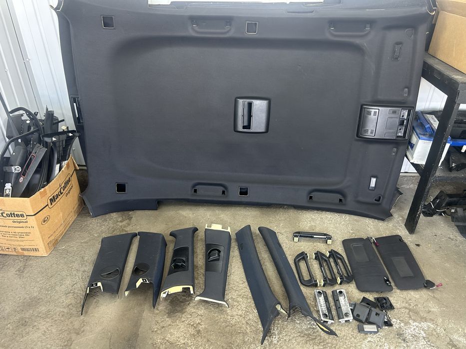 Чорний потолок стеля на BMW x5 E53