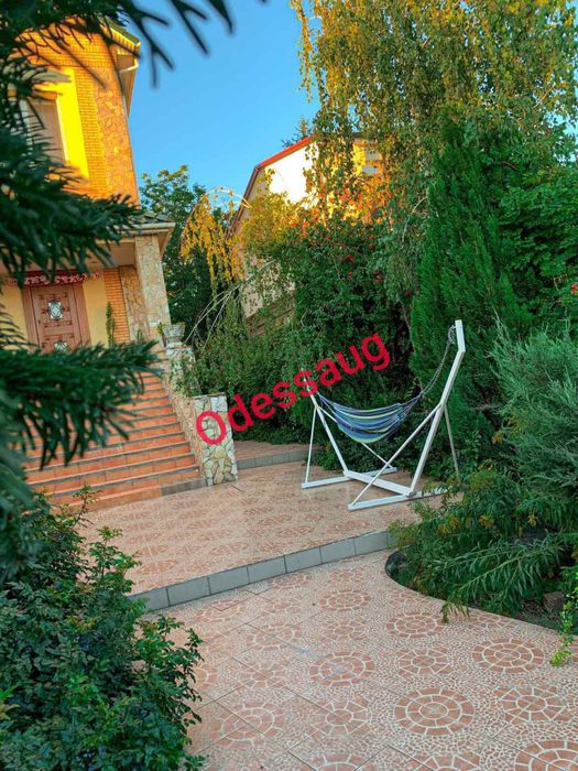 Сдам 5-ком Дом с УБЕЖИЩЕМ,Бассейн Можно под Бизнес на Фонтане