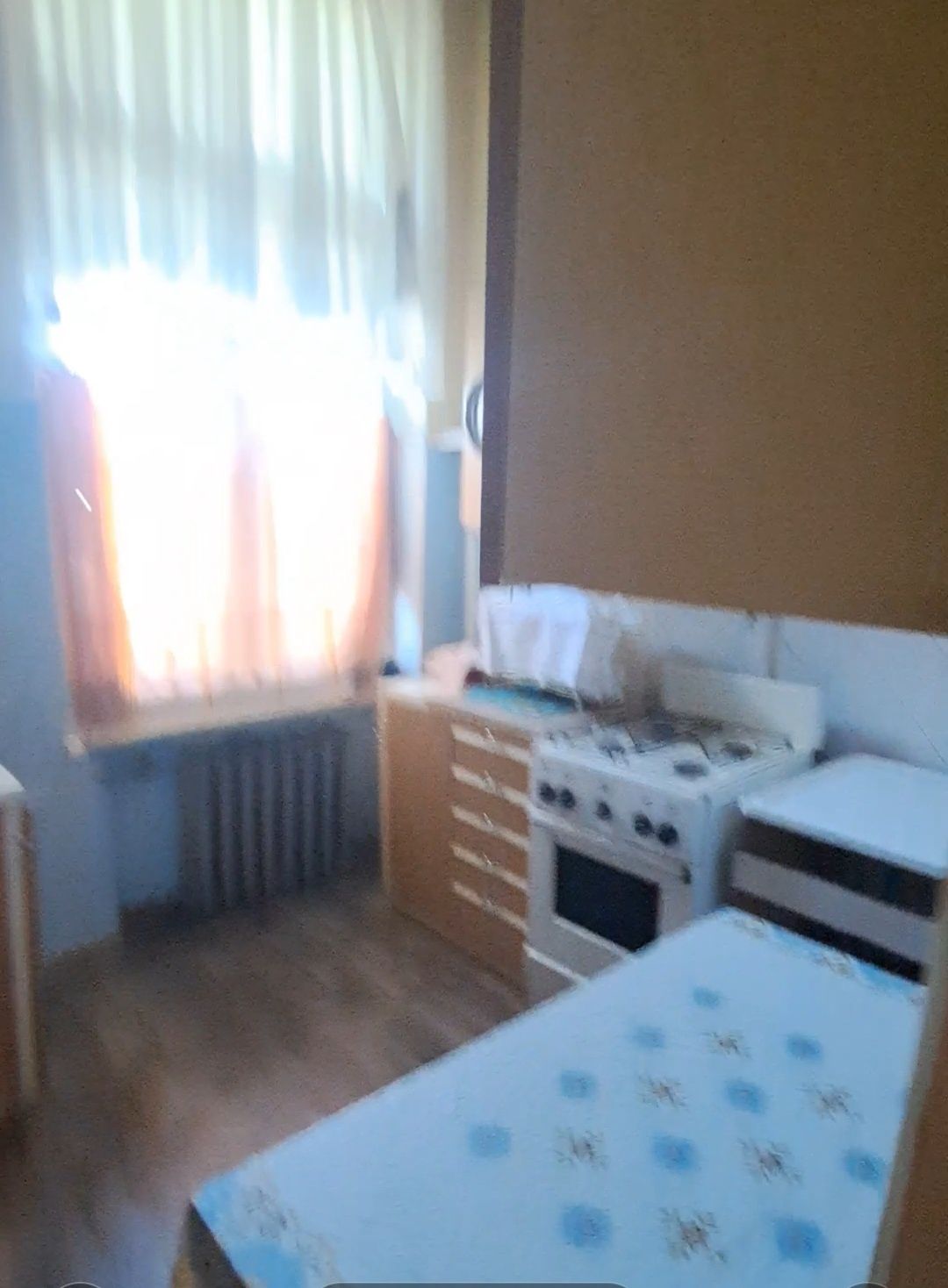 Продам 3х кв.центр,кос.рем.80м.кв.