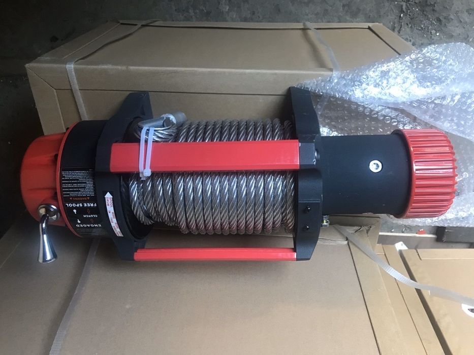 Лебідка електрична 12в 24в 15000, 17000 для евакуатора спецтехніки