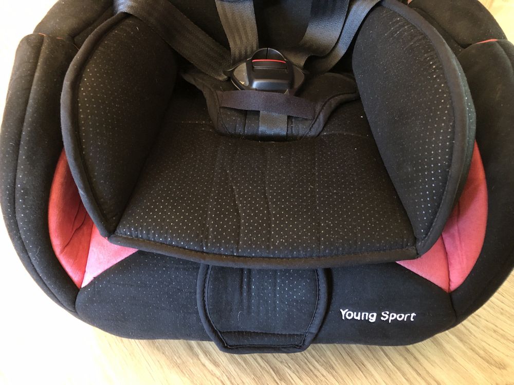 Детское автокресло Recaro Young Sport