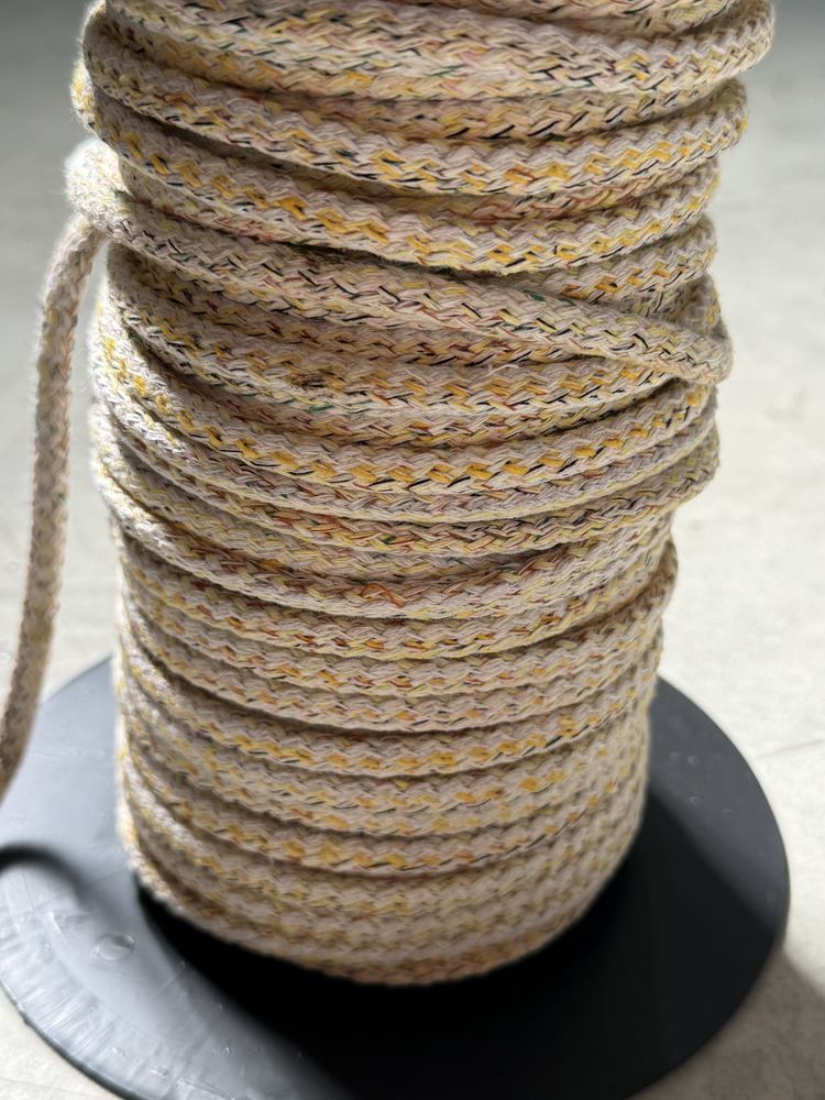 Cordao - fios variados