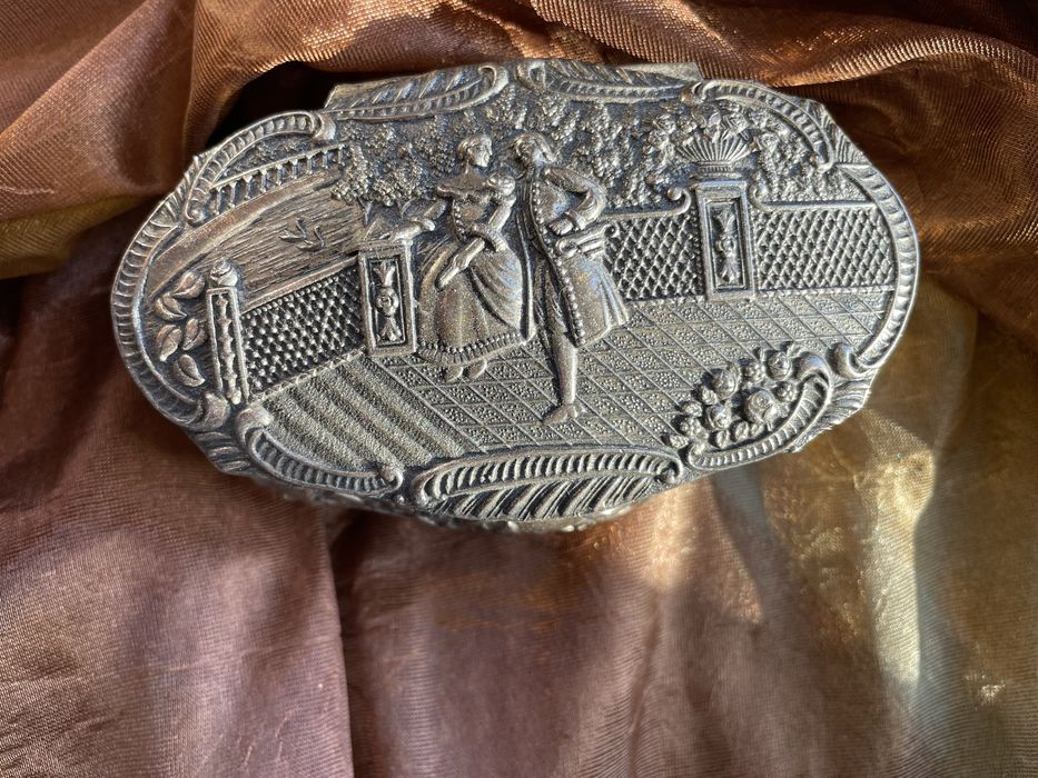 Скринька шкатулка посріблення вінтаж